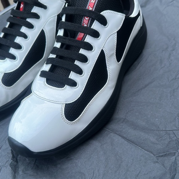 MEN PRADA SNEAKER BLACK/WHITE  Size 11 - Picture 12 of 14